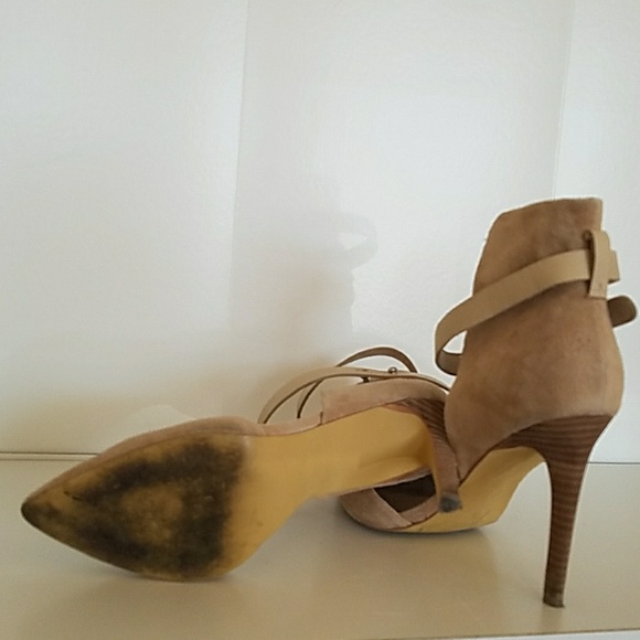 Joe's Jeans tan leather ankle strap heel - Picture 4 of 4